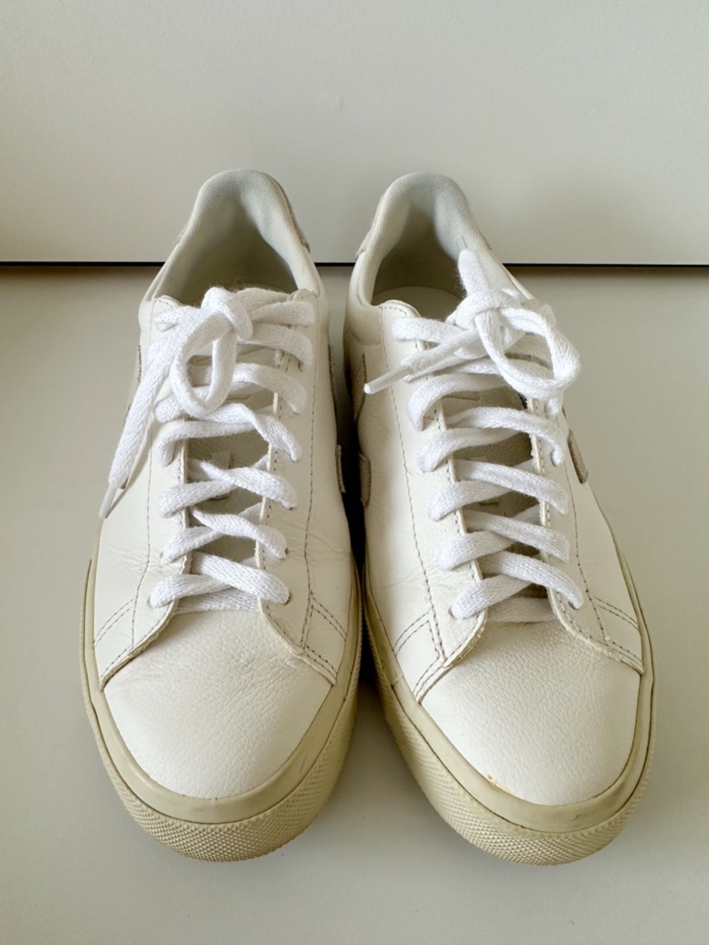 Veja White Leather Sneakers - Picture 2 of 6